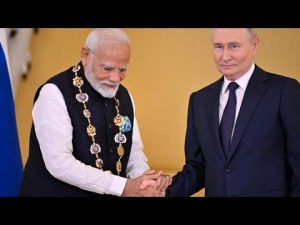 Індія з явним приниженням приймає кривавого путіна і прославляє його hqdefaul-62